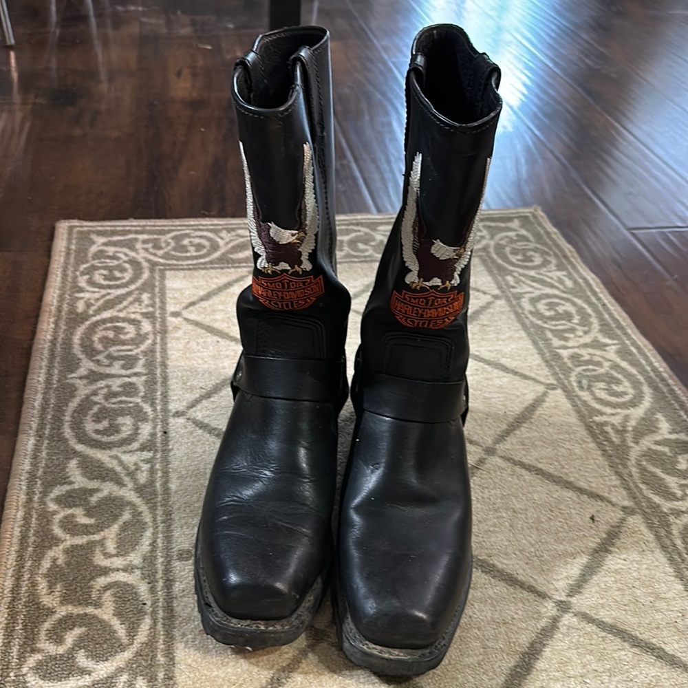 Priced to Sell! Men’s Harley Davidson pull on riding boots